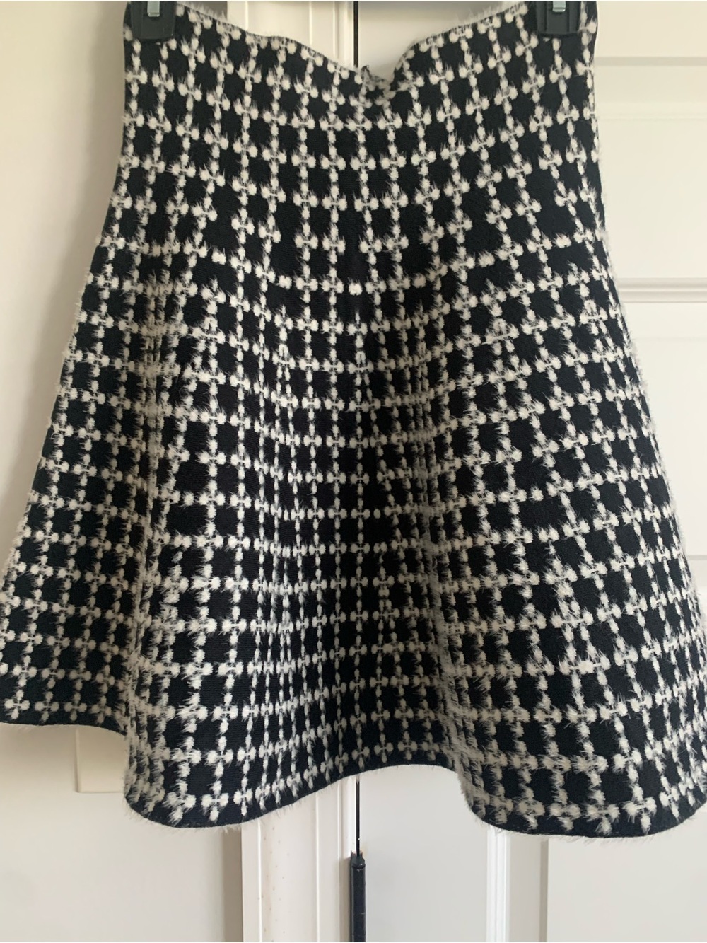 Max Studio Black and White Houndstooth Skater Skirt